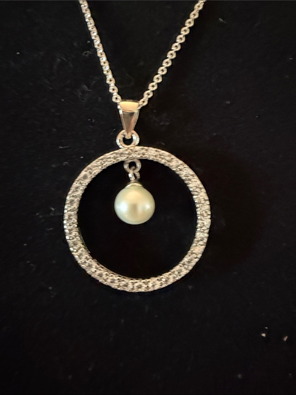 Silver Tone Pearl and Rhinestone Circle Pendant Necklace - Picture 2 of 3